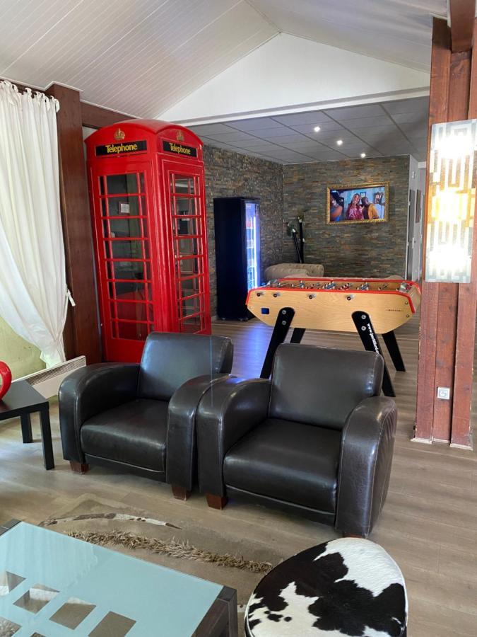 Enzo Hotels Diane - Logis Amnéville Dış mekan fotoğraf