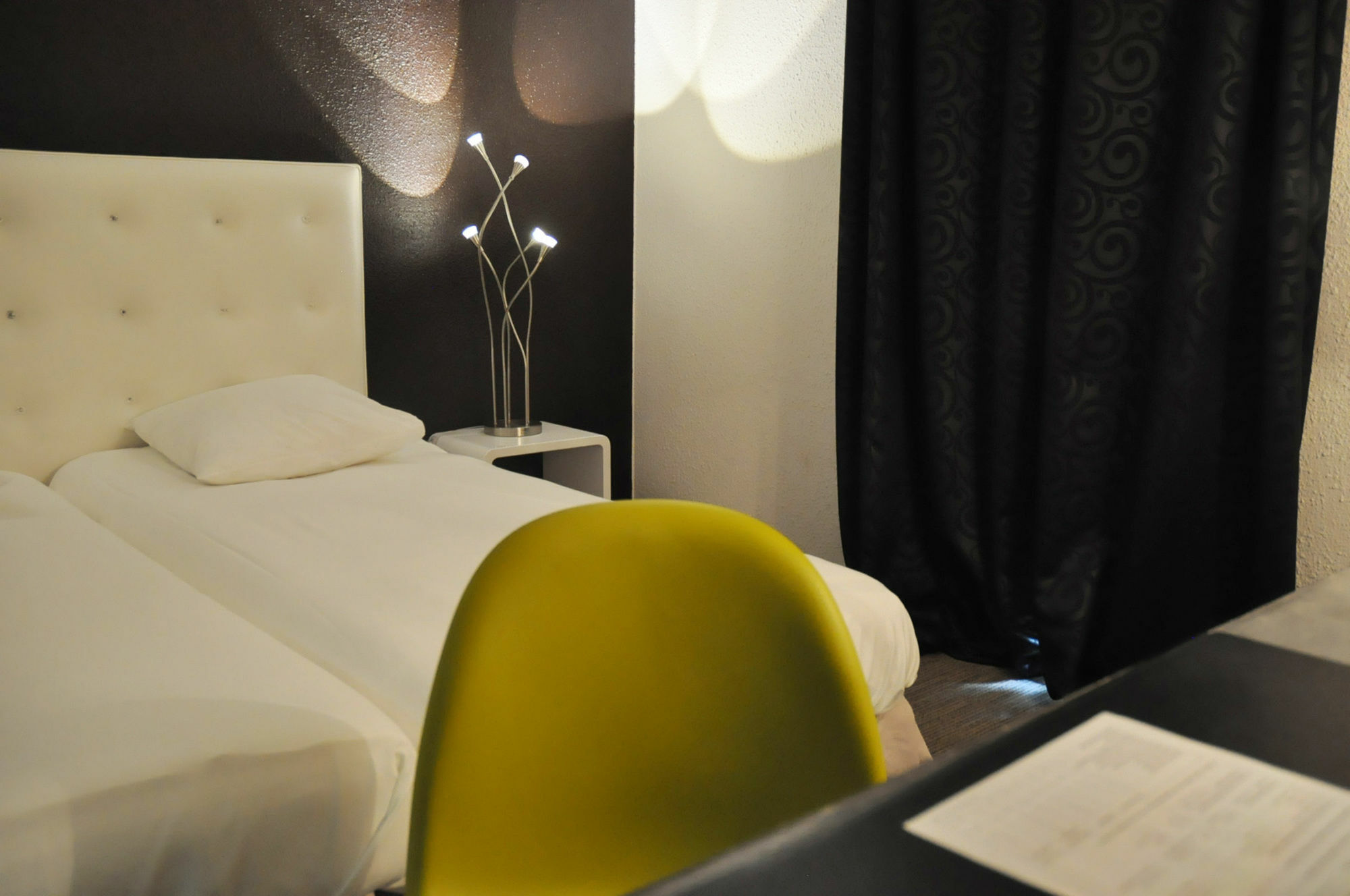 Enzo Hotels Diane - Logis Amnéville Dış mekan fotoğraf