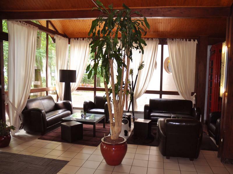 Enzo Hotels Diane - Logis Amnéville Dış mekan fotoğraf